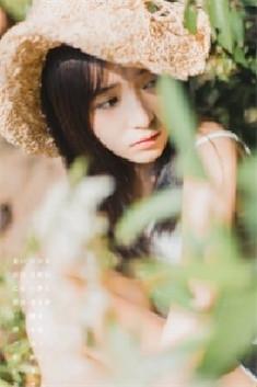 女主叫墨初的